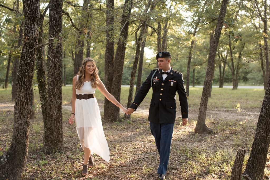 Lake Bryan- 15 best engagement photo locations in College Station, Texas
